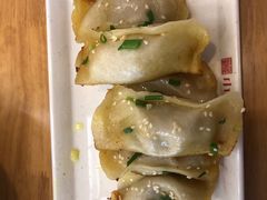 牛肉鍋貼-小姜锅贴(凤凰街店)