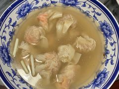 蟹籽鲜虾净云吞-兴兴旺·冬瓜盅·啫啫煲(西华路店)