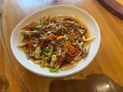 -头上红煨盐鸡·非遗院子餐厅