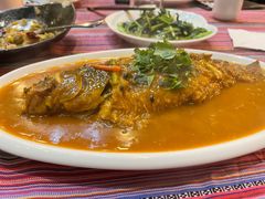 -香巴拉云南餐厅(华莱坞店)