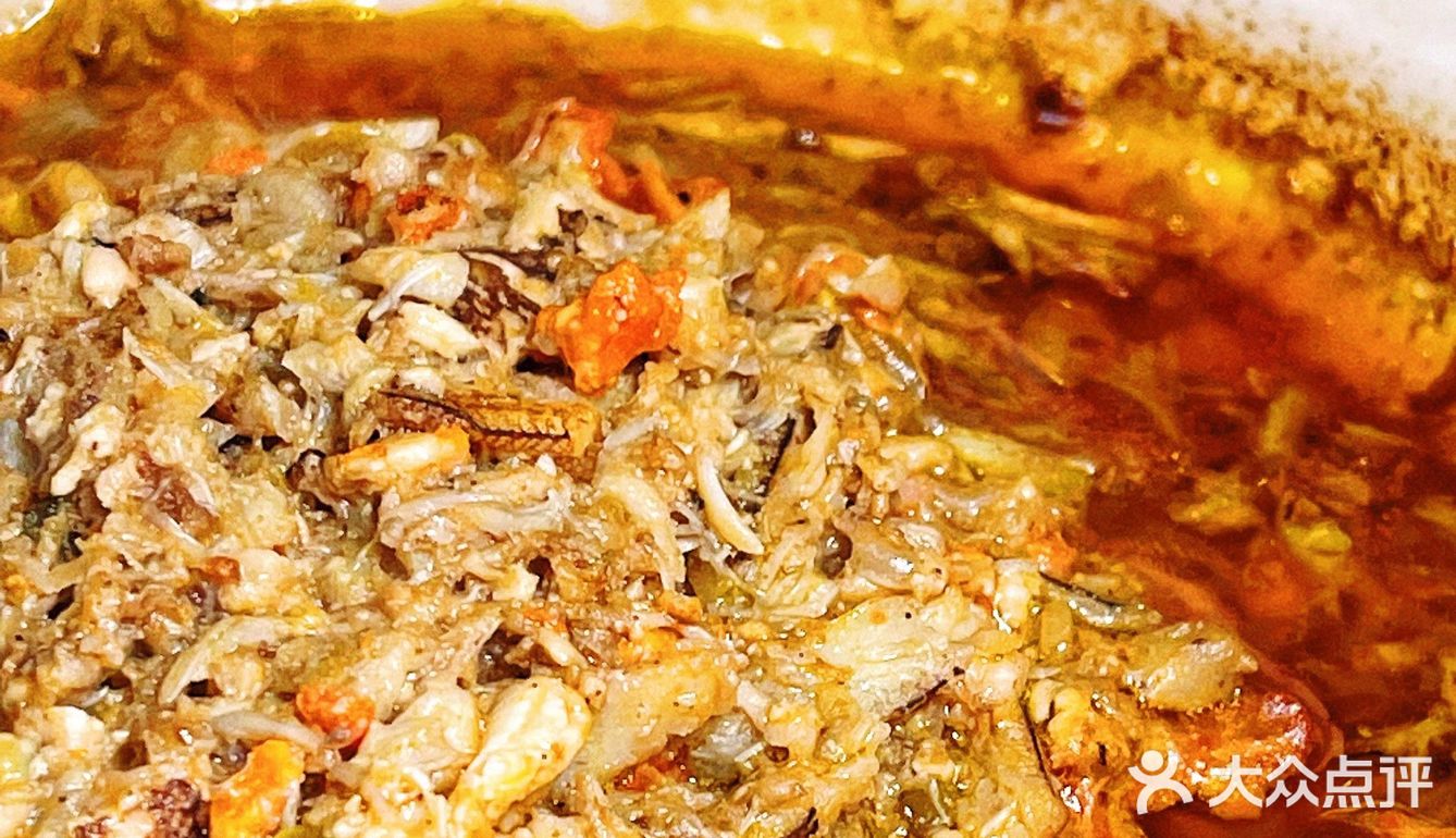 快来！这一道菜竟然用了25只大闸蟹！