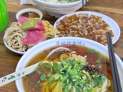 -萍姨抻面馆·鸡架冒菜(清湖店)