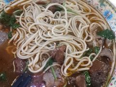 -金杨拉面王小吃面馆·牛三宝面·红烧牛肉粉