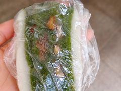 薄荷核桃糕-沈大成(南京东路店)