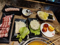 -七欣天香辣蟹火锅(上海银亿滨江店)