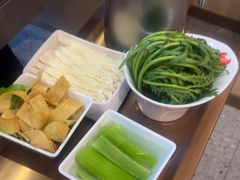 -七欣天香辣蟹火锅(闵行浦江欢乐颂店)