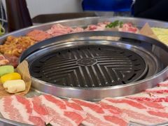-哈哈碳都·牛肋条无限自助烤肉(宝龙店)