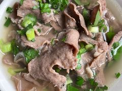 -乐山食古香跷脚牛肉