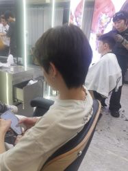 -藤野造型烫发染发