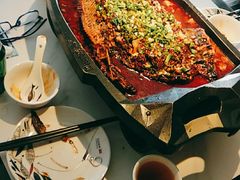 -江边城外烤全鱼(世茂广场店)