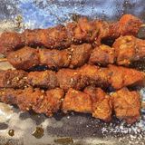 今天发现了一家宝藏烤羊肉串店，味道真的太棒了！