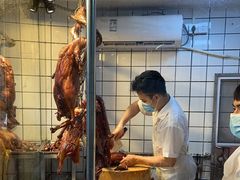 面包甜点陈列柜-永兴烧腊