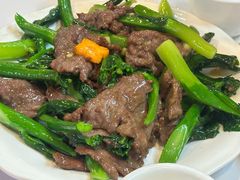 芥兰炒牛肉-文记壹心鸡(宝华路店)