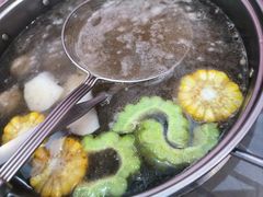 -官塘陈记鱼生·潮汕砂锅粥·牛肉火锅(潮枫路总店)