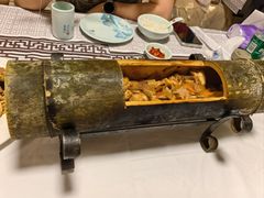竹筒鸡-老街坊餐吧