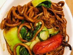 炒面-馋笼小食堂-青岛大虾包(繁花里店)