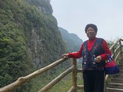 -重庆武隆天生三桥风景区-神鹰天坑