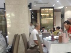 -品味居·首店·大连鲜活海鲜大连菜(东港店)