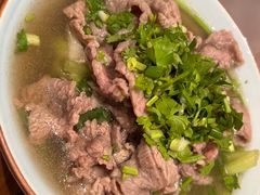 -犇逸·乐山跷脚牛肉·四川现炒(览海店)