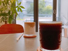 靠窗位-PAUSE CAFE(南秀村店)