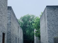 -草场地艺术区