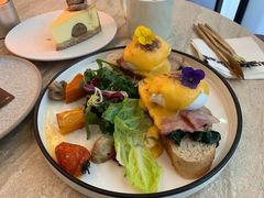 -玲婧胡同·生日蛋糕·餐厅(嘉里城店)