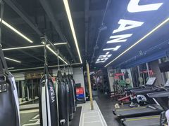 -臻元搏击格斗泰拳拳馆(港隆店)