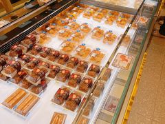 -鲍师傅糕点(青年汇店)