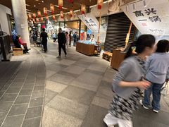 -瑞虹新天地月亮湾