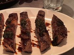 草饲肋眼牛排佐红葱欧芹香辣酱-Ocean's Table 欧舍