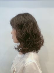 -PE SALON