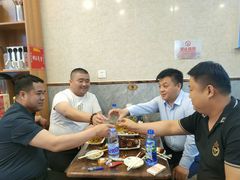-大肚水饺锅贴·家常融合菜(新港店)