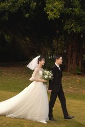点击看大图 -挪娅婚纱摄影皇家会所