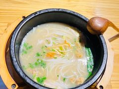 -勺子米线·云南传统小吃市集(四方街店)