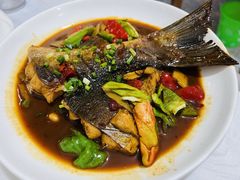 -天乐农家鱼头王(天目湖店)