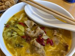 -三千粉牛肉米粉(来客茂店)