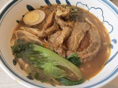 -康师傅私房牛肉面(马泉营奥莱店)