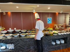 自助取餐区-汇泉王朝大饭店-旋转餐厅(南海路店)