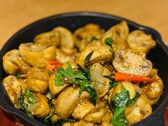 香煎小蘑菇-HELLO 27 意面·沙拉·帕尼尼