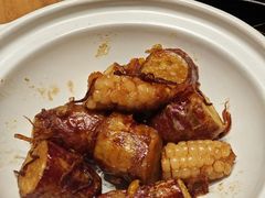 -吃饭皇帝大土家民族菜(荟聚店)