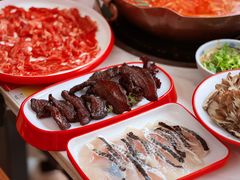 -毛辣果·贵州红酸汤牛肉火锅(西单店)