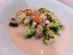 -尚一汤 广东炖汤(金桥国际店)