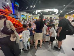 -乐高品牌旗舰店(人民广场店)
