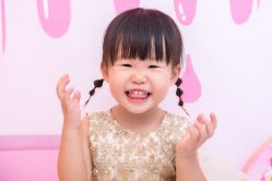 -经典婚纱摄影美学馆·私人定制