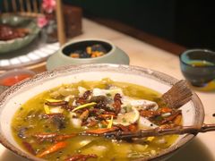 -佬麻雀·新湘菜(珠海金发购物中心店)