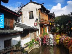 -勺子米线·云南传统小吃市集(四方街店)