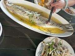 -七的湖·晚芳亭·阳澄湖农家菜·大闸蟹(莲花岛店)