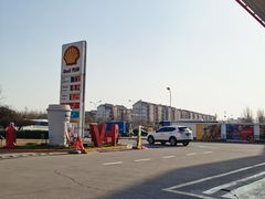 -壳牌华苑加油站