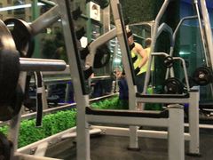 -金港健身游泳(水围店)