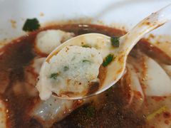 -手劲鱼丸馄饨铺(哈一百店)